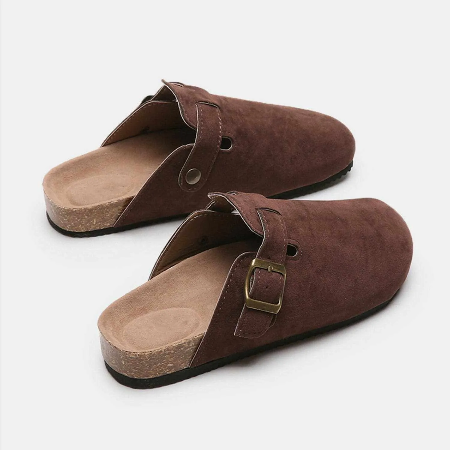 Chic suede closed-toe buckle sandals