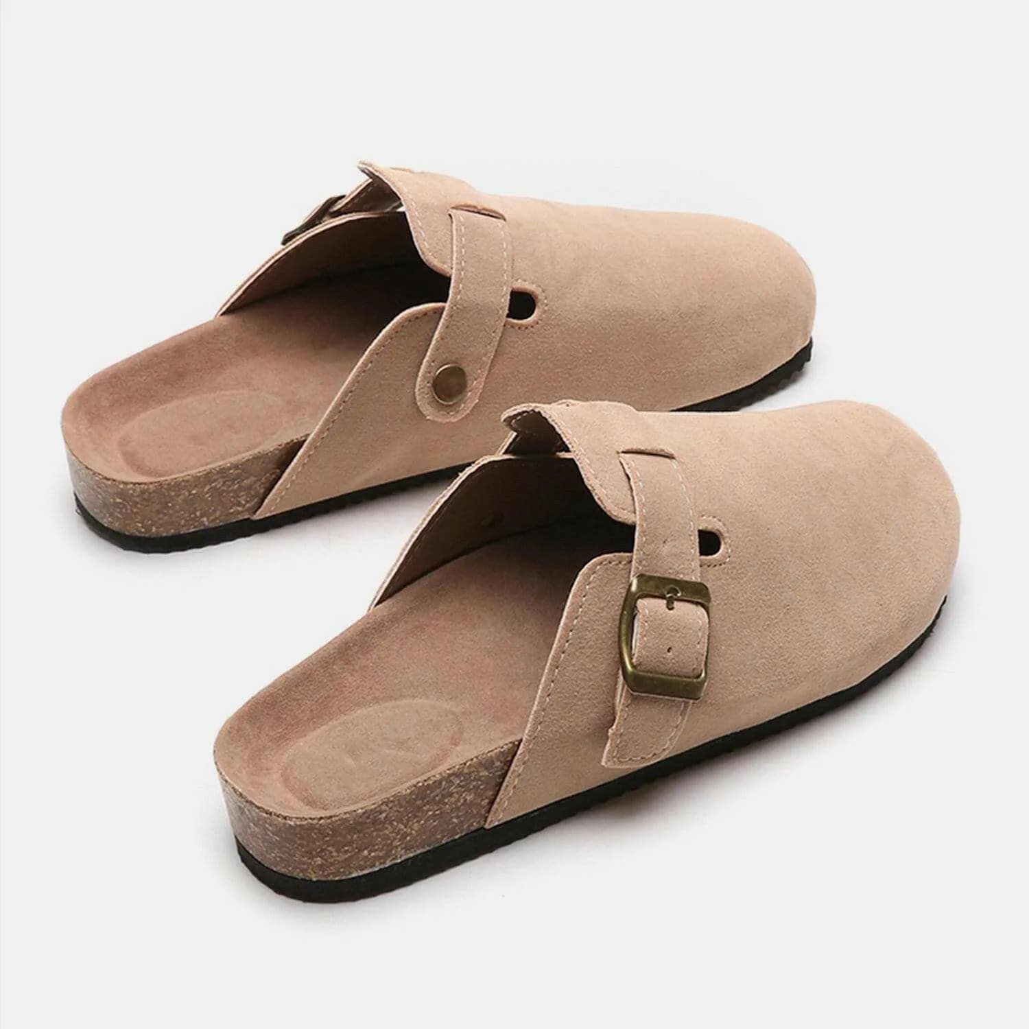 Chic suede closed-toe buckle sandals