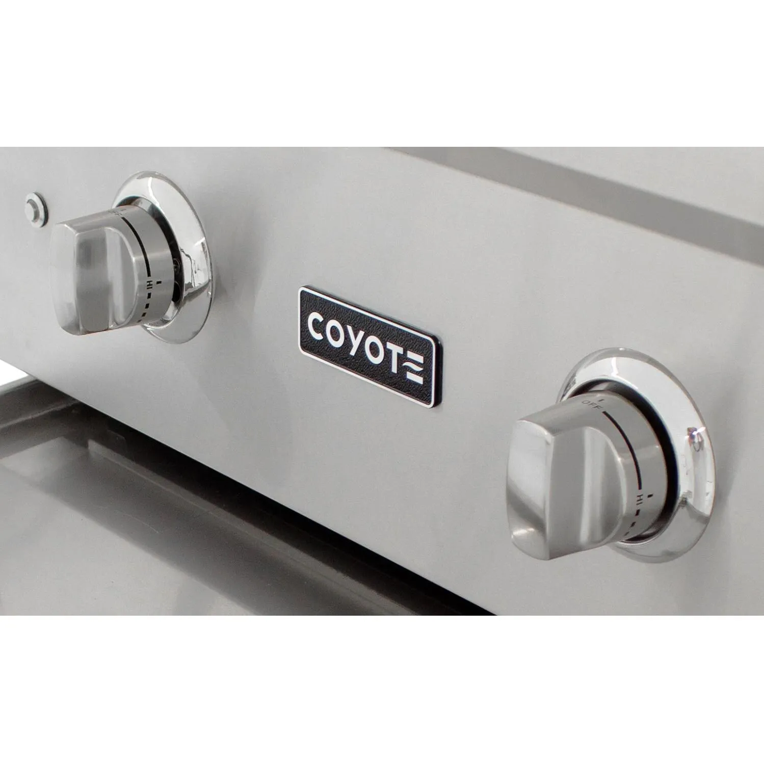 Coyote Grills: 28" Coyote C-Series Grill on Cart, w/ Interior Lights